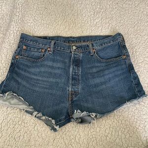 501 Levi’s shorts